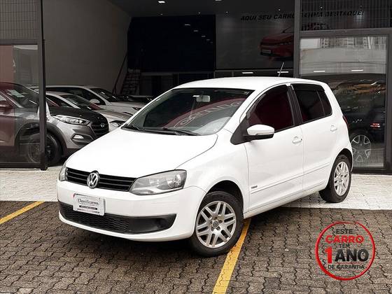 VOLKSWAGEN FOX 1.6 MI 8V FLEX 4P MANUAL VOLKSWAGEN FOX 1.6 MI 8V FLEX 4P MANUAL
